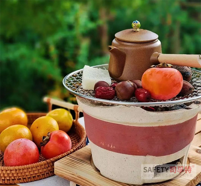 圍爐煮茶：茶是關(guān)鍵，這兩類茶不適合煮[圍爐茶桌，自制圍爐](圖2)