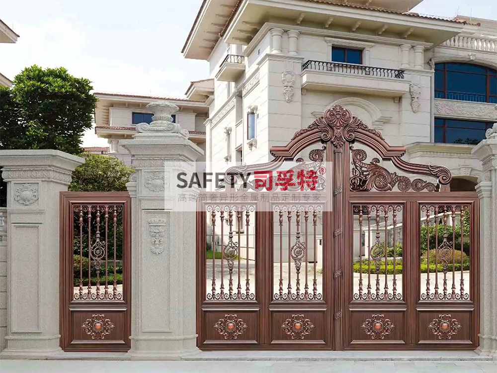 別墅大門用什么材質(zhì)好？[別墅銅門，鋁藝別墅大門](圖6)
