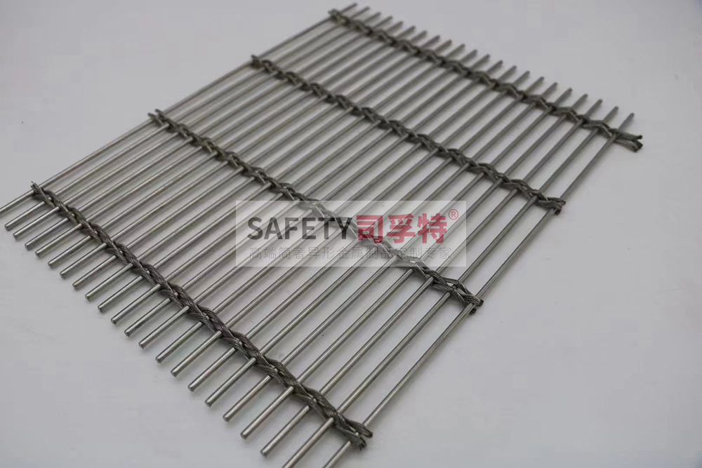 金屬裝飾網(wǎng)什么材質(zhì)做的？有哪些類型？(圖2)