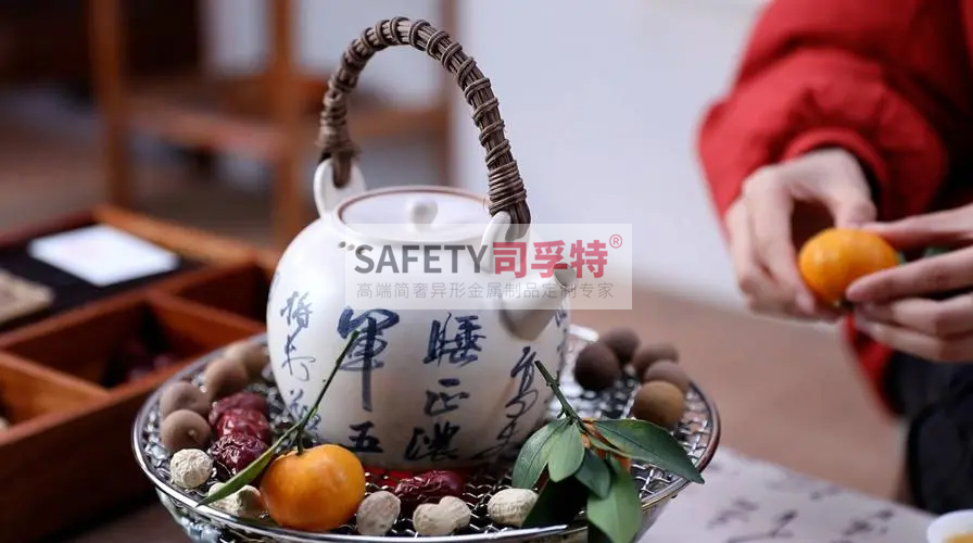 圍爐煮茶成民宿招牌項目，文旅行業(yè)需要“儀式感消費”[司孚特精制鋼圍爐](圖2)